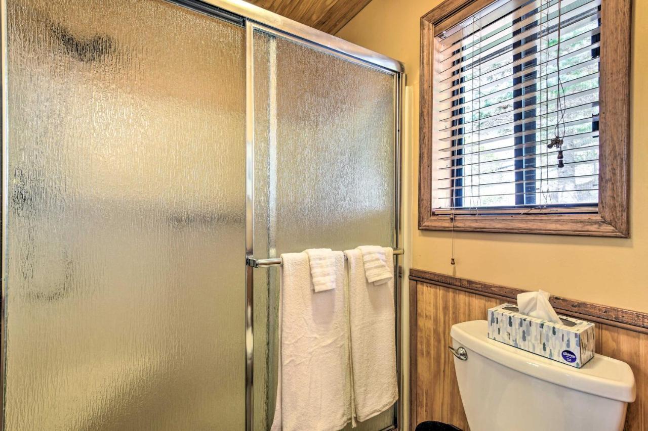 Best Location - Maggie Valley Cabin With Hot Tub! Eksteriør billede